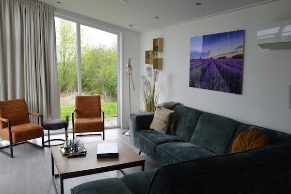 Woonkamer - Vakantiehuis bij Bemelerberg Natuurgebied in Bemelen (2)