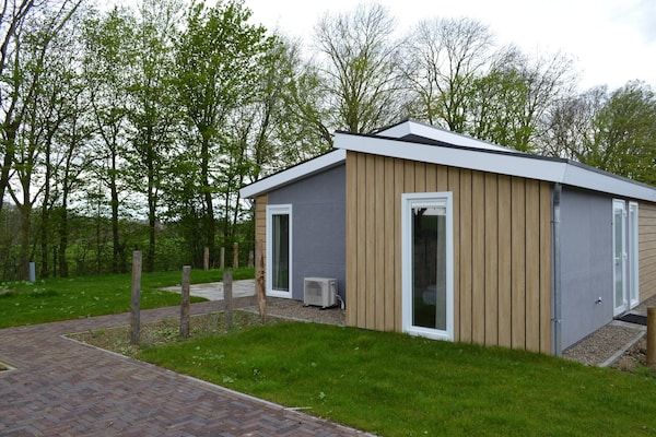 Buitenkant - Vakantiehuis Bemelen bij natuurgebied in Bemelen (1)