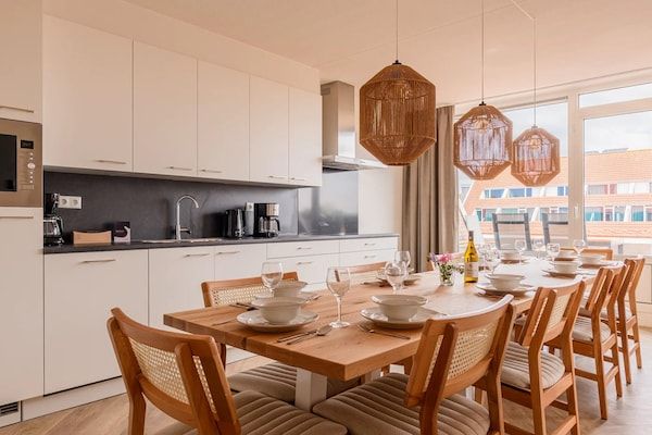 Keuken - Luxe vakantie voor 10 personen in Bruinisse (4)