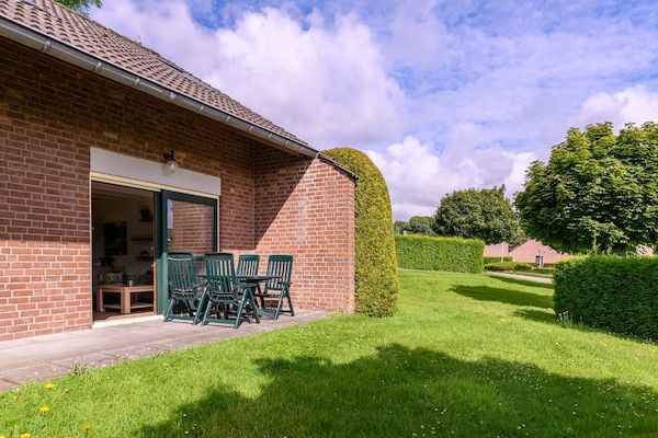 Terras - Bungalow in Reevallis bij Heuvels in Vijlen (5)