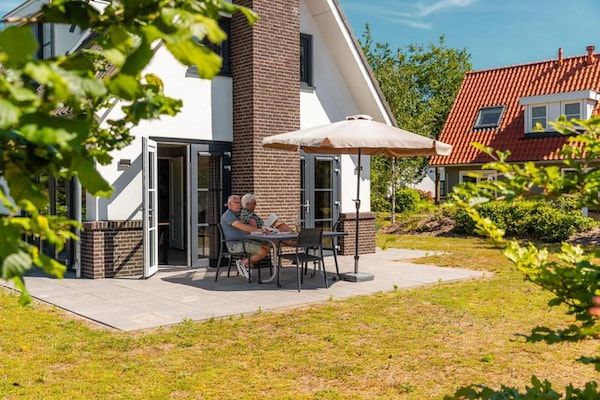 Terras - Chalet in de Achterhoek voor groepen in Lochem (5)