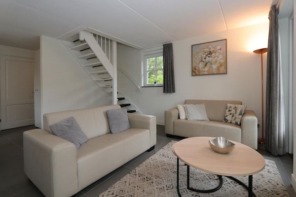 Woonkamer - Gezellig huis in de buurt van Lochem in Lochem (2)