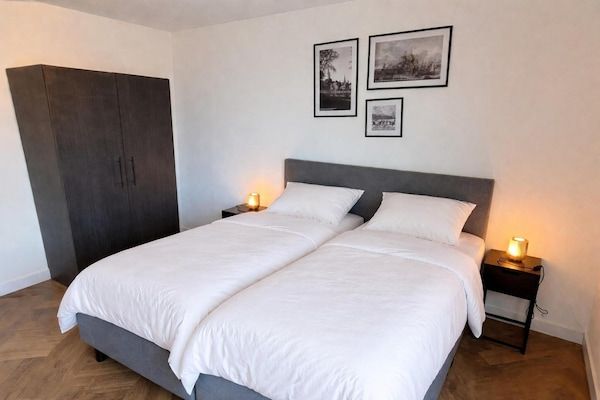 Slaapkamer - Ruime IJsselmeer Retreat voor 10 personen in Enkhuizen (2)