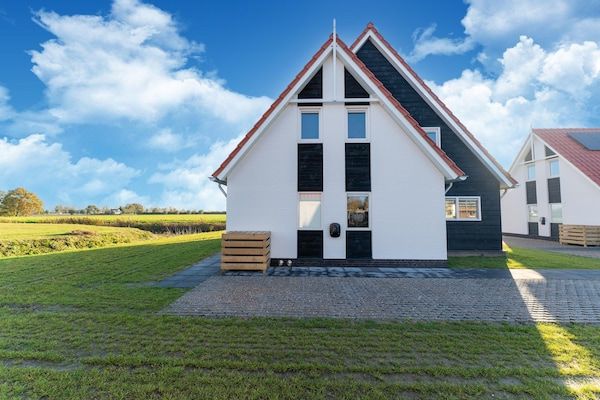 Buitenkant - Villa in Zeeland bij Oosterschelde Park in Scherpenisse (1)