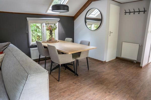 Eetkamer - Boerderij in Veluwe bij Speulderbos in Ermelo (3)