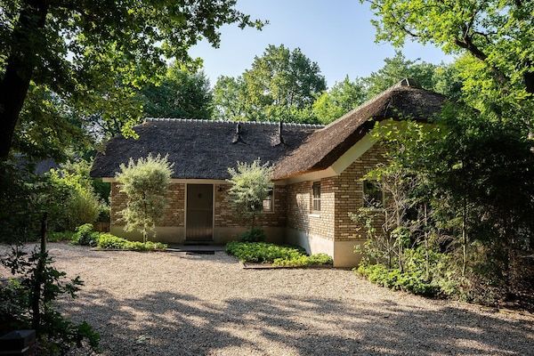 Buitenkant - Boerderij in Veluwe bij Speulderbos in Ermelo (1)