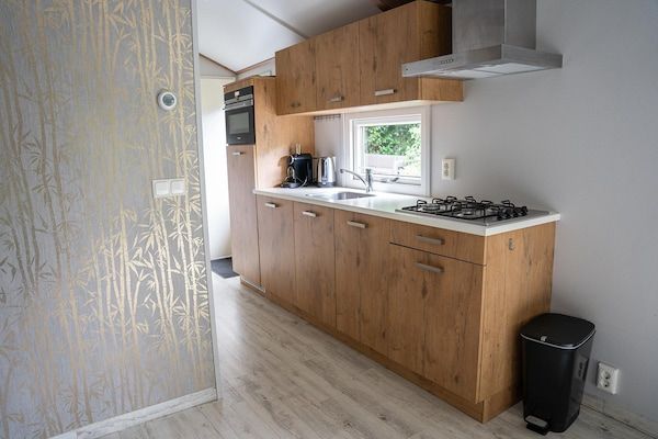 Keuken - Bosboerderij met privétuin in Ermelo (4)