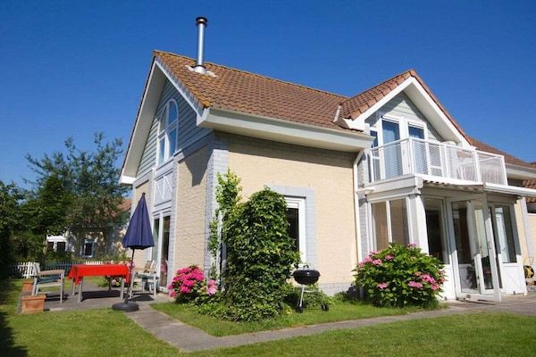 Untagged - direct aan het Banjaardstrand in Kamperland (1)