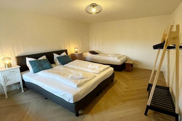 Slaapkamer - Knus appartement nabij Valkenburg in Voerendaal (2)