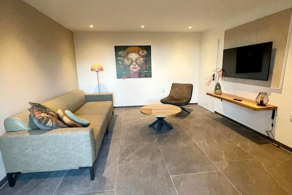 Woonkamer - Knus appartement nabij Valkenburg in Voerendaal (1)