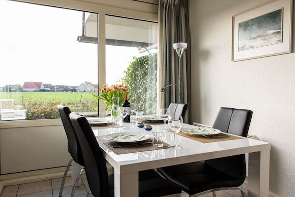 Untagged - Amelander Paradijs 10 (Tresca) in Buren Ameland (1)