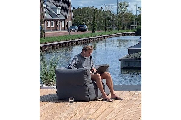 Untagged - aan het water in Friesland (NI) in Stavoren (3)