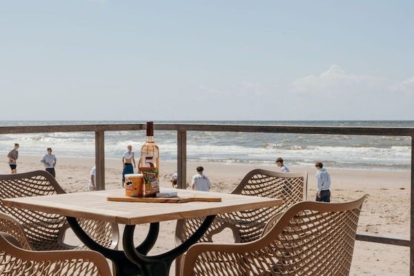 Terras - Strandhuis in Petten met terras in Petten (3)