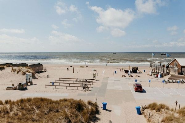 AreaSummer1KM - Strandhuis in Petten met terras in Petten (5)