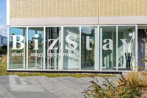 Voorzieningen - comfortabel appartement met panoramisch uitzicht in Den Haag (2)