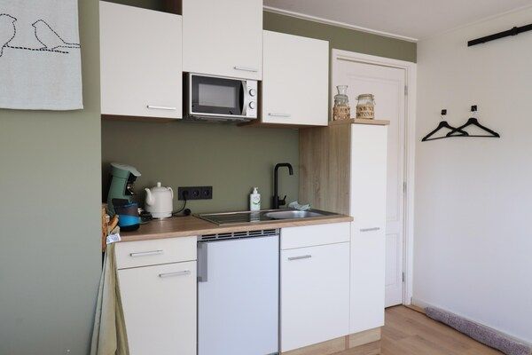 Keuken - Prachtig vormgegeven appartement in Betgummole (4)