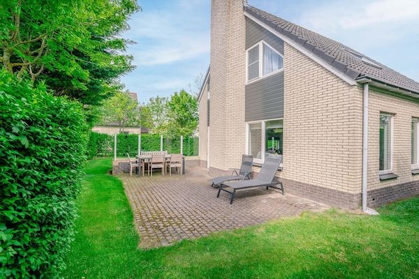 Buitenkant - Sfeervolle villa nabij zee en bos in De Koog (2)