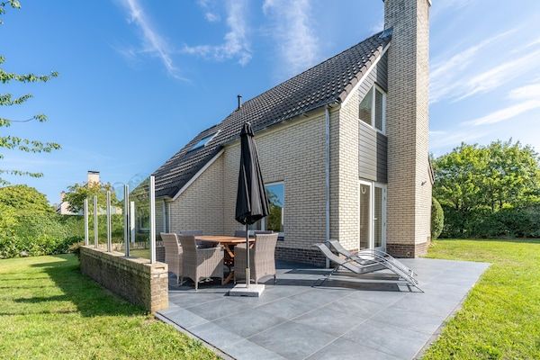 Buitenkant - Sfeervolle villa nabij zee en bos in De Koog (2)