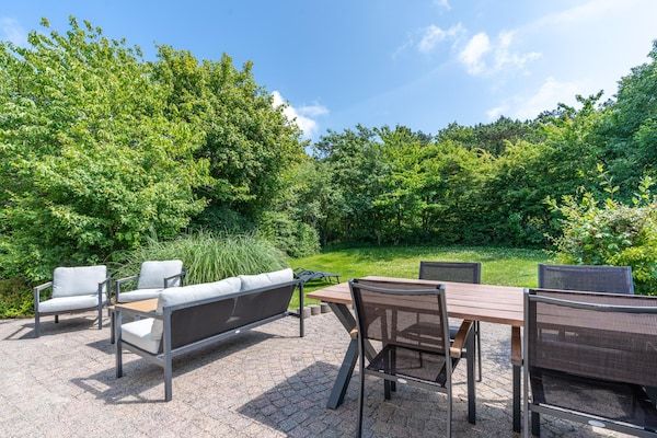 Buitenkant - Sfeervolle villa nabij zee en bos in De Koog (1)
