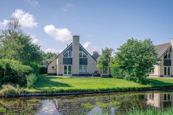 Buitenkant - Sfeervolle villa nabij zee en bos in De Koog (2)