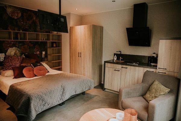 Slaapkamer - Luxe vakantieloft in Si-Es-An in Balkbrug (1)