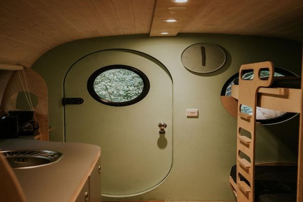 Slaapkamer - Gezellige boomhut in Overijssel in Balkbrug (4)