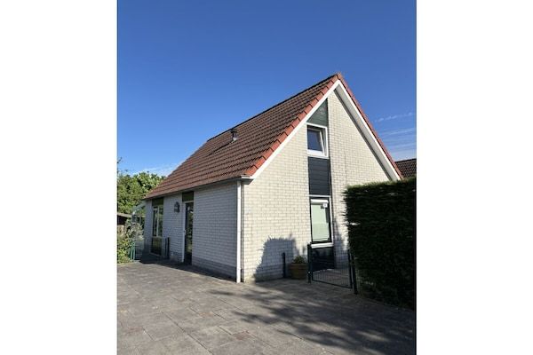 Untagged - Zeehuis Schoneveld in Breskens (2)
