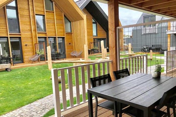 Terras - Prachtige lodge voor 5 personen vlakbij het strand in Zoutelande (3)