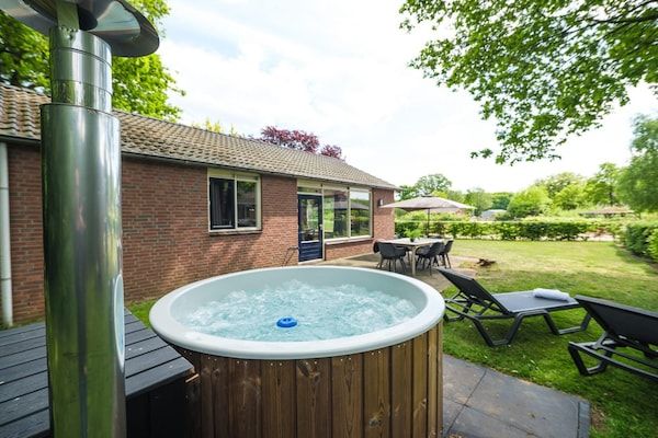 Wellness - Wellnesswoning met bubbelbad in Zuna (5)