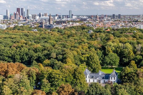View - comfortabel appartement met panoramisch uitzicht in Den Haag (3)