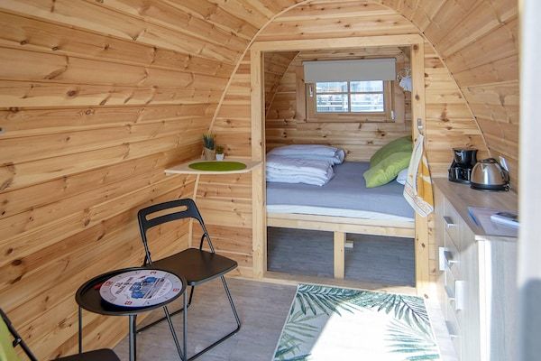 Eetkamer - Unieke waterbubbel bij de jachthaven in Almere (3)