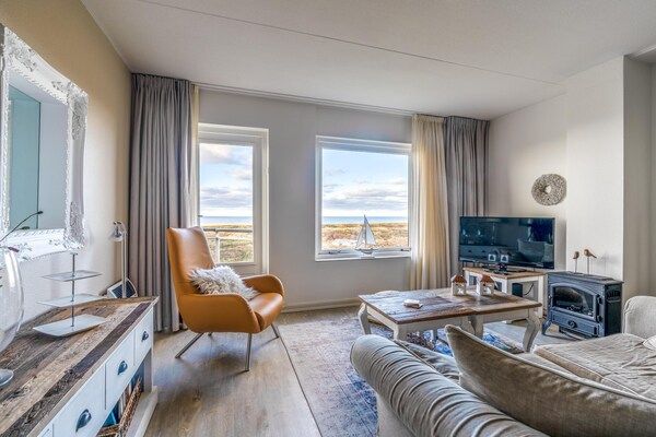 Woonkamer - 2 Persoons appartement met zeezicht in De Koog (1)
