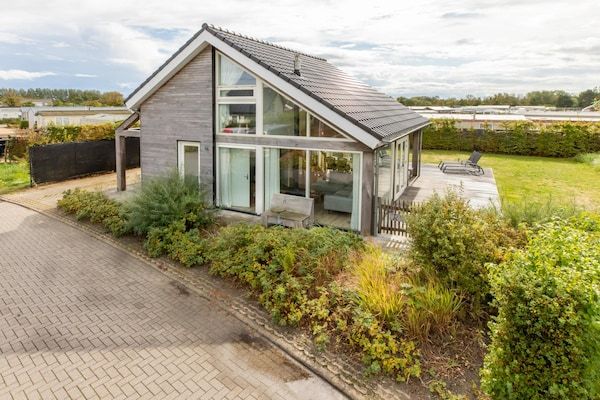 Buitenkant - Geniet van luxe en comfort in Kavel 10 in Renesse (1)