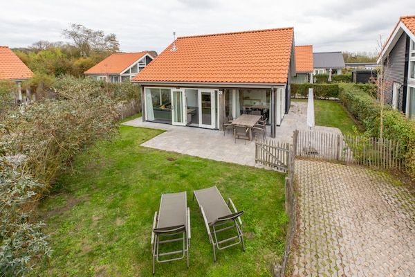 Untagged - modern comfort, close to the beach. in Renesse (1)