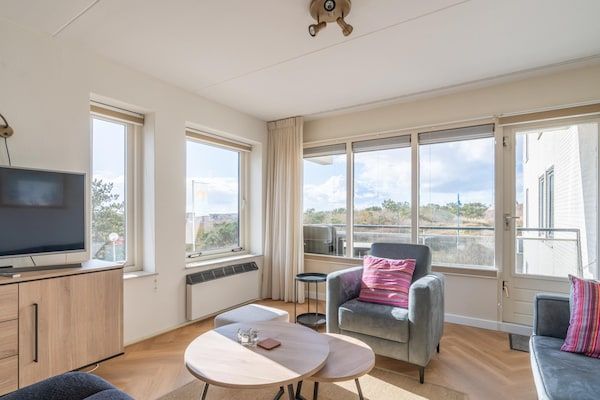 Woonkamer - 2 persoons eilandzicht appartement in De Koog (3)