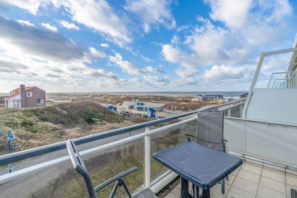 Uitzicht - 4 Persoons appartement met zeezicht in De Koog (1)
