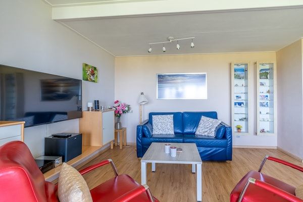 Woonkamer - 2 persoons zeezicht appartement in De Koog (2)