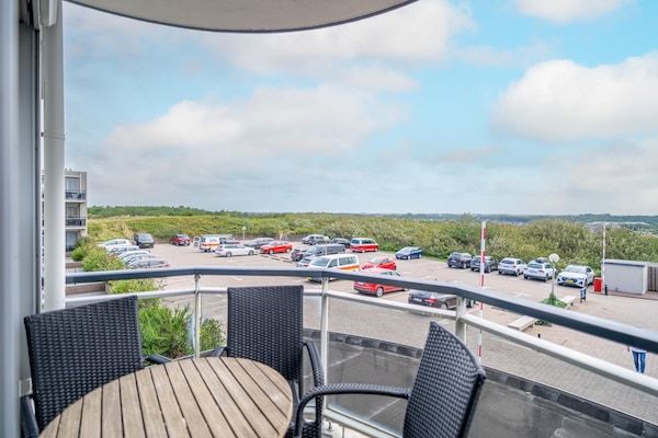 Uitzicht - 4 Persoons appartement met eilandzicht in De Koog (1)