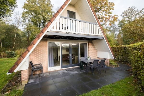 Buitenkant - Groepsweekendje weg in Drenthe in Den Haag (1)
