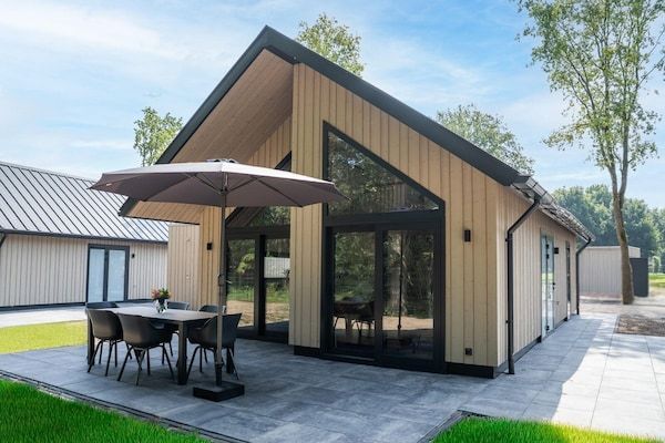 Buitenkant - Ecovilla met uitzicht op het bos voor 6 personen in Oirschot (1)
