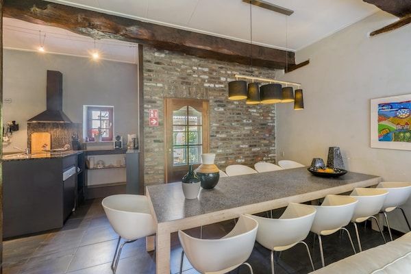 Eetkamer - Modern comfort op een centrale plek in Mesch-Eijsden (2)