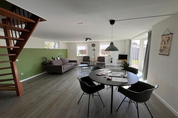 Eetkamer - Eigentijdse familiehaven in Noordwijk in Noordwijk (3)