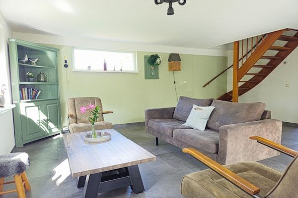 Woonkamer - Charmante strandbasis in Noordwijk in Noordwijk (2)