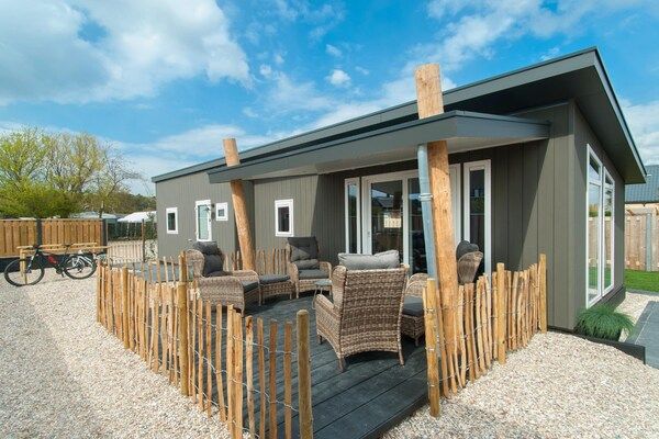 Terras - Gezellige apt aan het strand met twee terrassen in Noordwijk (1)