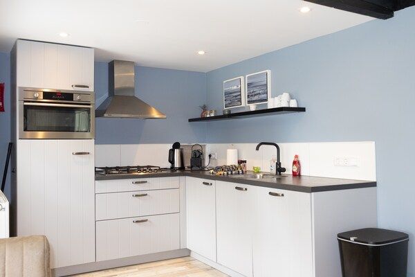 Keuken - Huis & Meer nabij het Ijsselmeer in Lemmer (4)