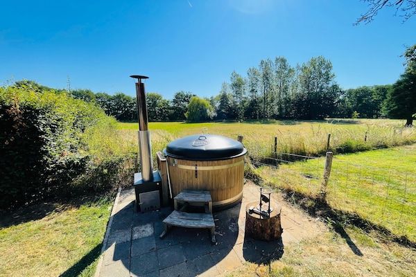 Wellness - Koetshuis bij Roermond met tuin in Sint Odilienberg (4)