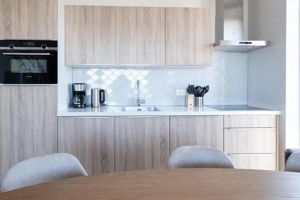 Keuken - Juweel aan het water met privésauna in Workum (3)