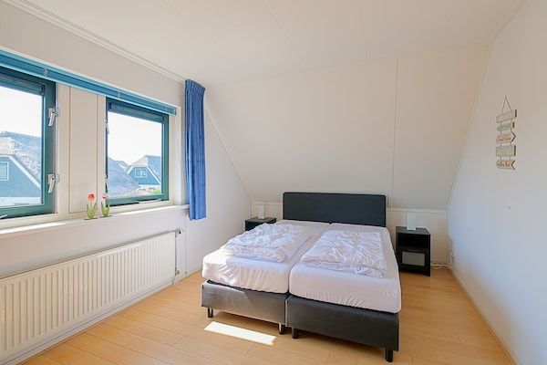 Slaapkamer - Kusttuinontsnapping nabij de duinen in Julianadorp (5)