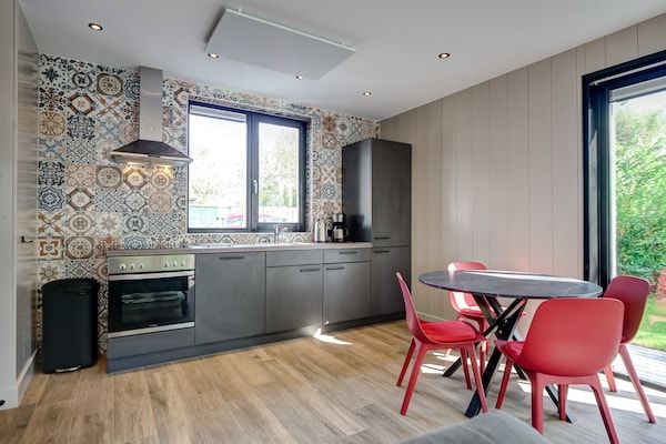 Keuken - Vakantiehuis aan de Nederlandse kust met tuin in Julianadorp (3)