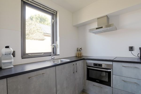 Keuken - Rustige bosbungalow voor 6 personen in Ewijk (5)